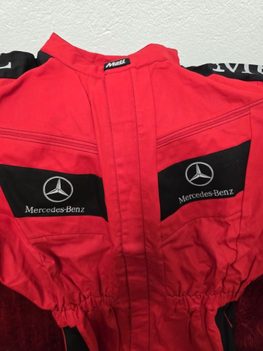 Работен комбинезон mercedes и фланела mercedes