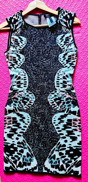 BCBGMAXAZRIA ластична рокля плътна