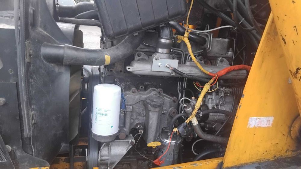 Vand buldoexcavator JCB 3CX  2007 cu picon si 4 cupe