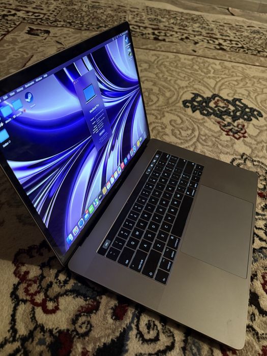 Macbook 2019  core i7