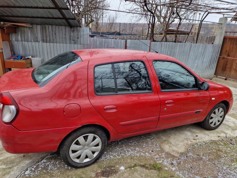Vand Renault Clio Symbol 1,4 benzina,178.000 km,PROPRIETAR.