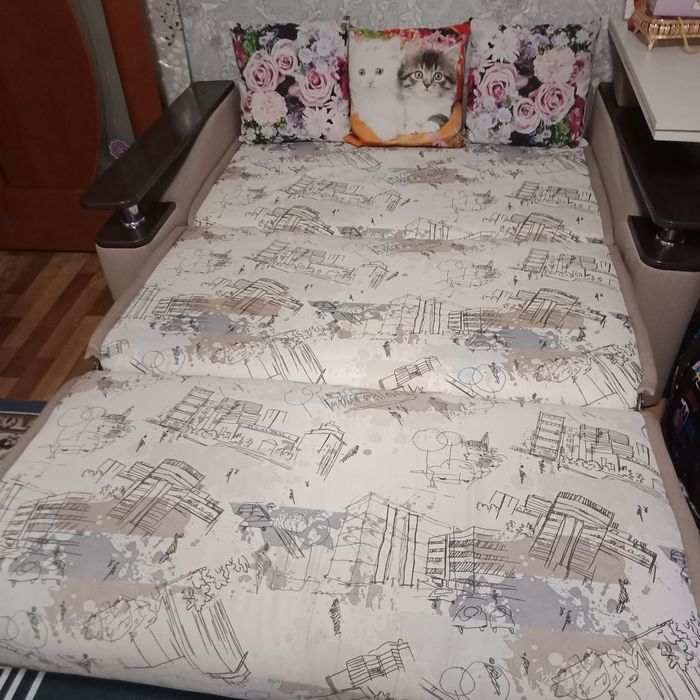 Диван- траснформер,