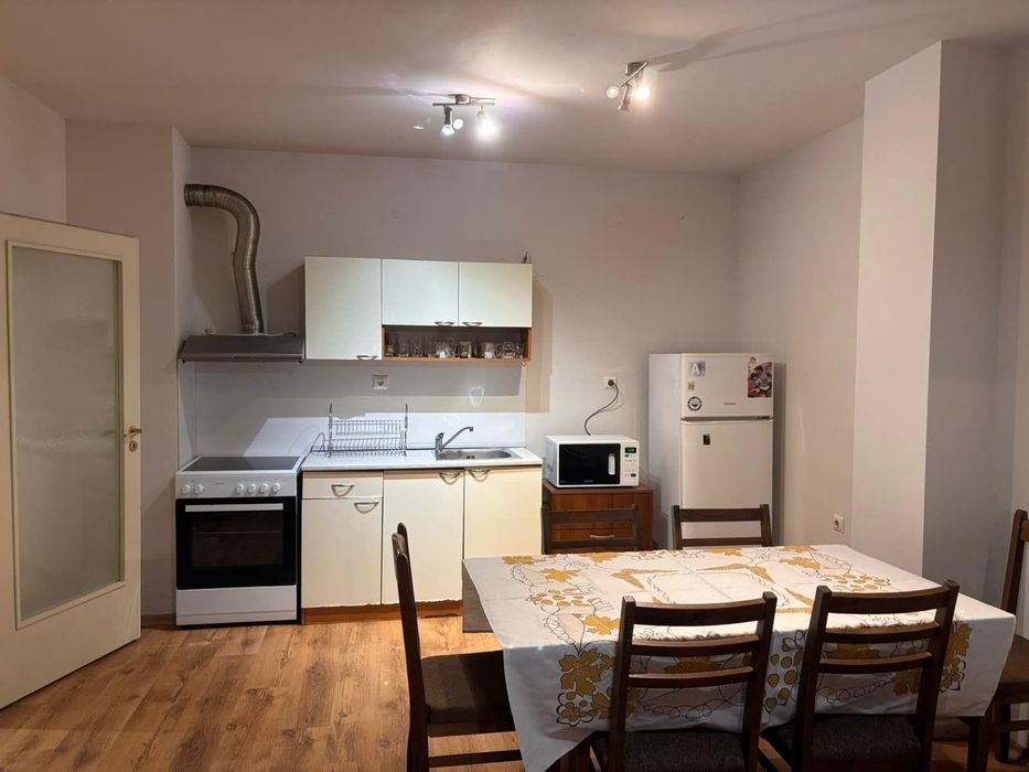 Дава се под наем Тристаен апартамент в София, Стрелбище - 65 кв.м за 797.64 € - Снимка #7