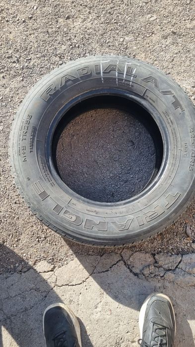 Шины Triangle 225/70/16 б/у