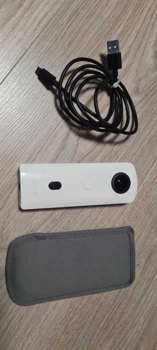 Camera inteligenta Ricoh 360 Theta SC2, senzor CMOS 12 Mpx, video 4K,
