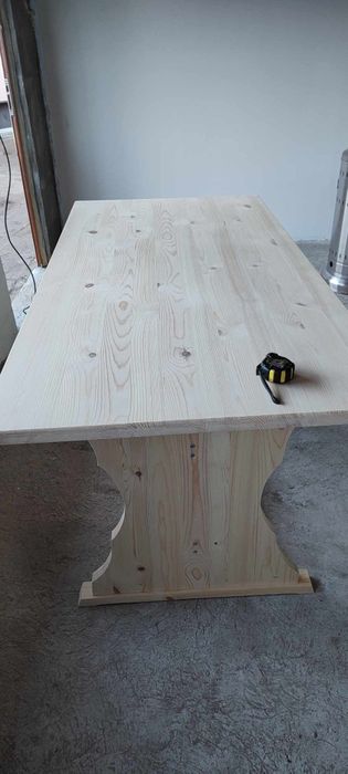 Производство на маси и пейки