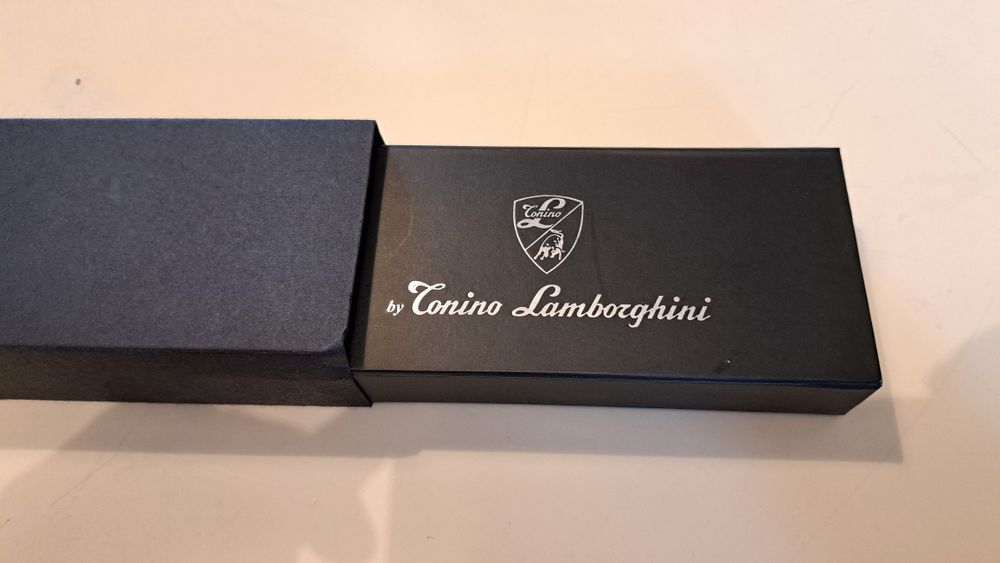 Колекционерска химикалка Tonino Lamborghini с кутия