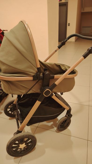 Продам коляску летнюю