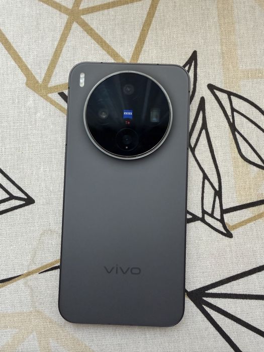 Vivo X300 16/512