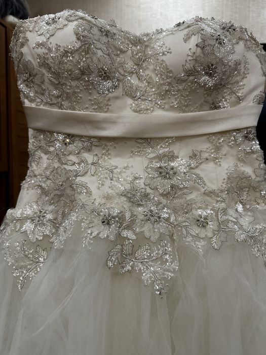 Продается свадебное платье