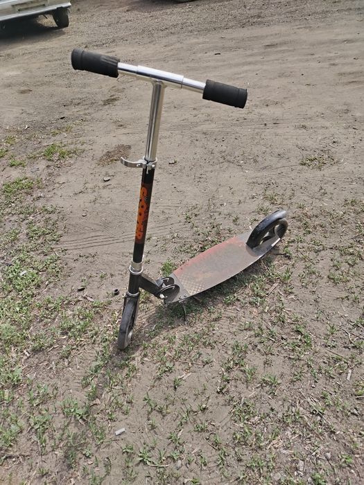 Продам самокат детский