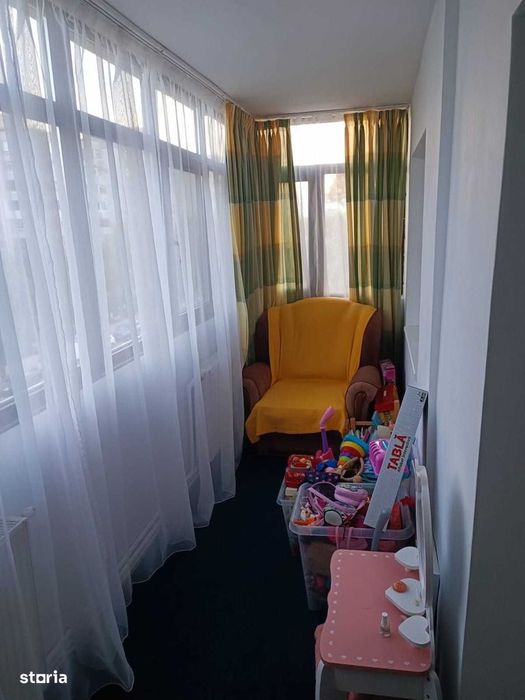 MOARA DE FOC-ap. 3 camere, 2 balcoane,  64 m2, geam la baie !