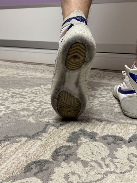 Спортивная обувь, борцовки