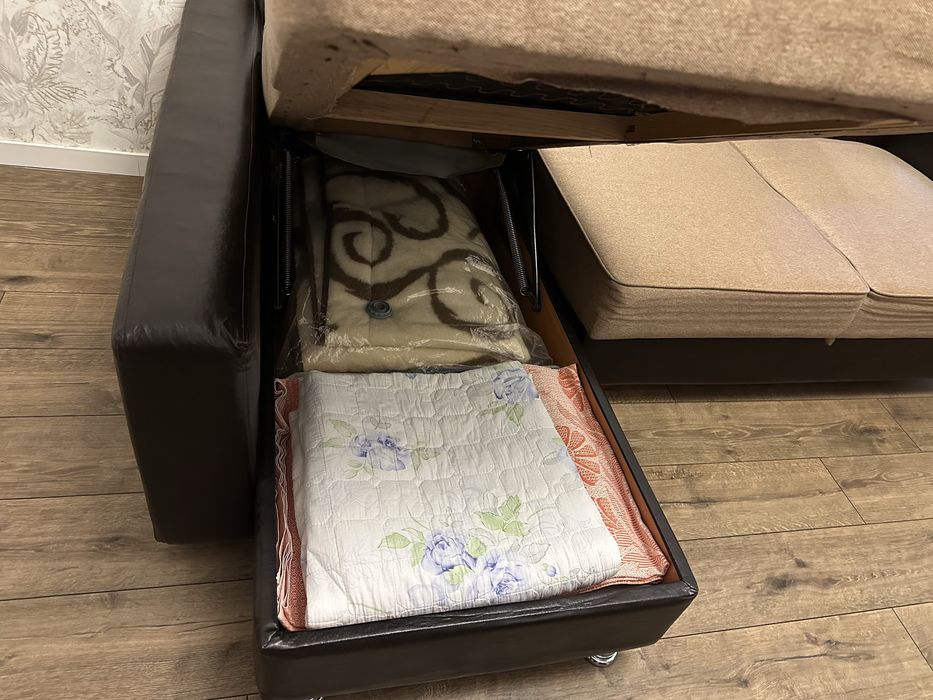 Продам раскладной диван