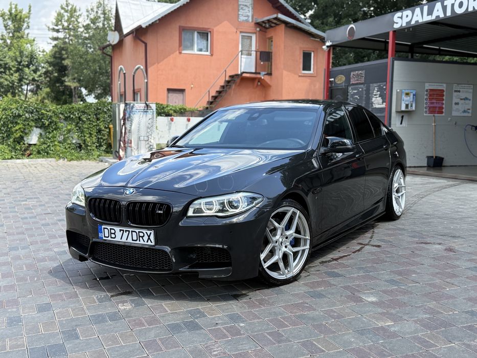 Bmw Seria 5  F10 M Pachet