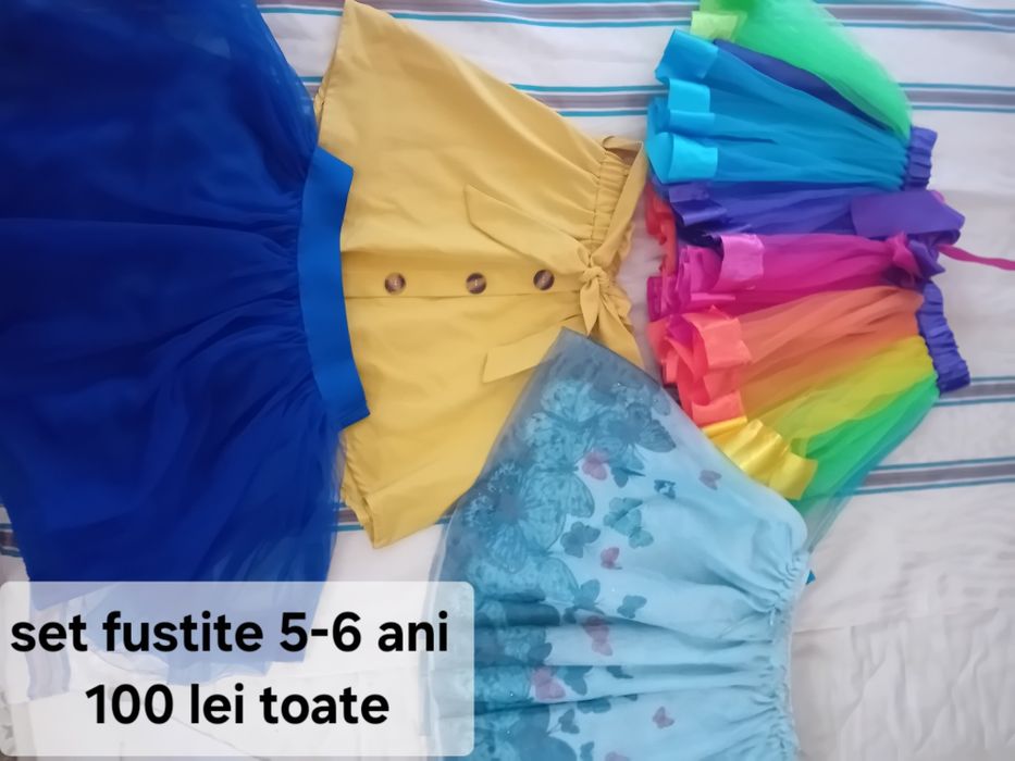 Vând lot hainute fetita varsta 5-6 ani