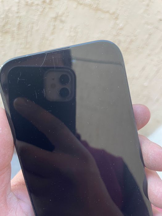 Iphone 16 128/80%