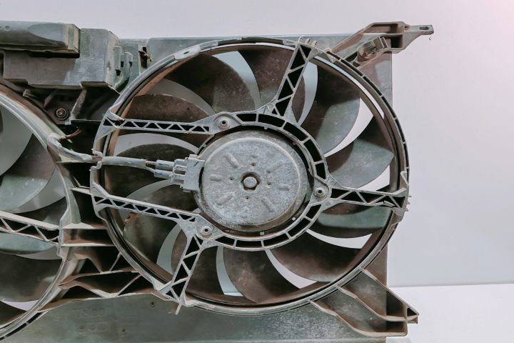 Electroventilatoare Racire  Valeo cu Suport 51825582 / 51820724 / 870