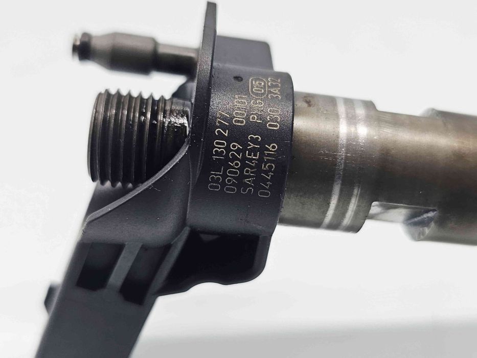 Injector  Volkswagen Passat B7 (362) [Fabr 2010-2014] 03L130277 2.0 TD