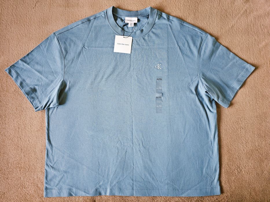 Calvin Klein новая футболка XL. Оригинал.