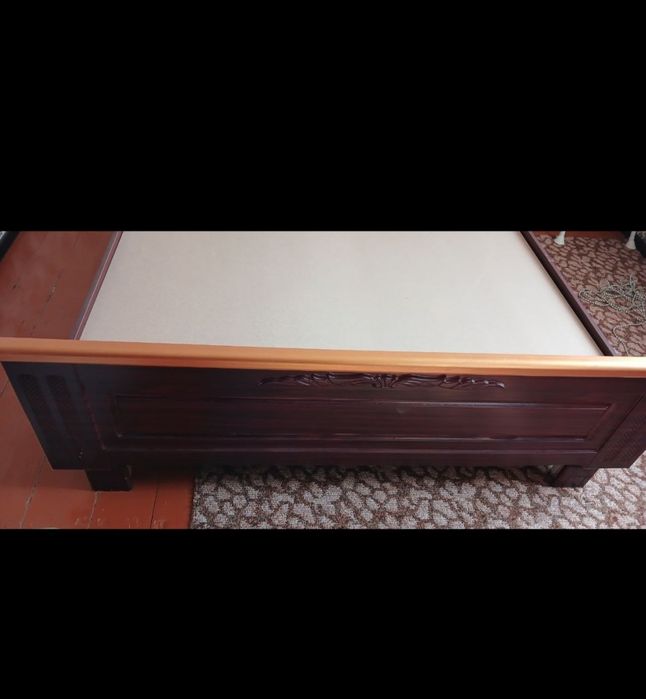 Кровать двуспальная