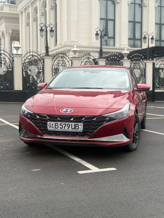 Hyundai elantra 2021