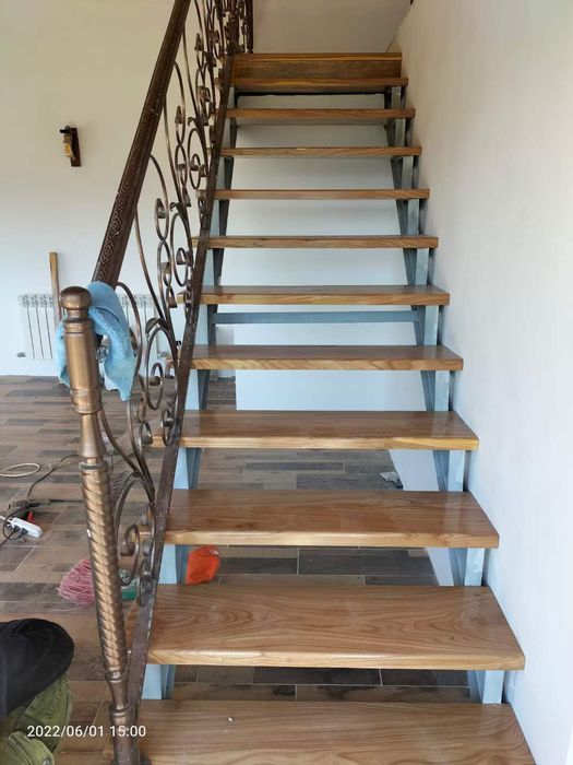 Изготовление лестниц из дерева лестница в дом  второго этажа  деревян
