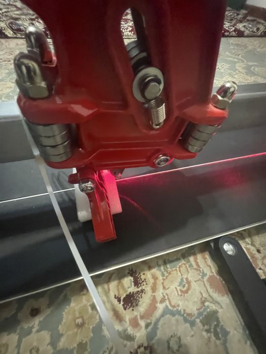 Кафелья резка срочно продам Новый