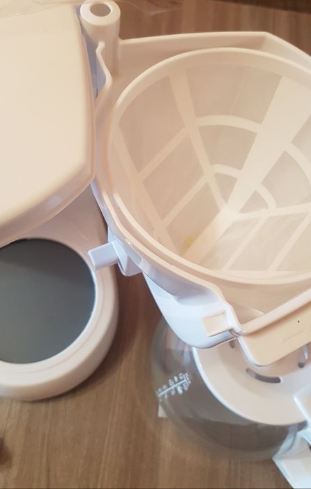 Cafetieră Selecline , nouă,  750w , 10 cești