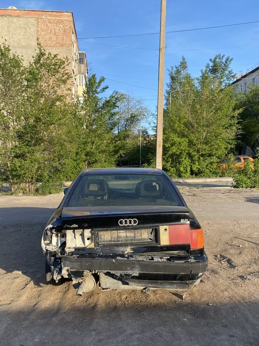 Ауди 100 с4 2.8.