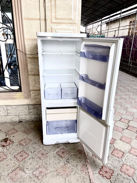 Продам холодильник рабочий с доставкой