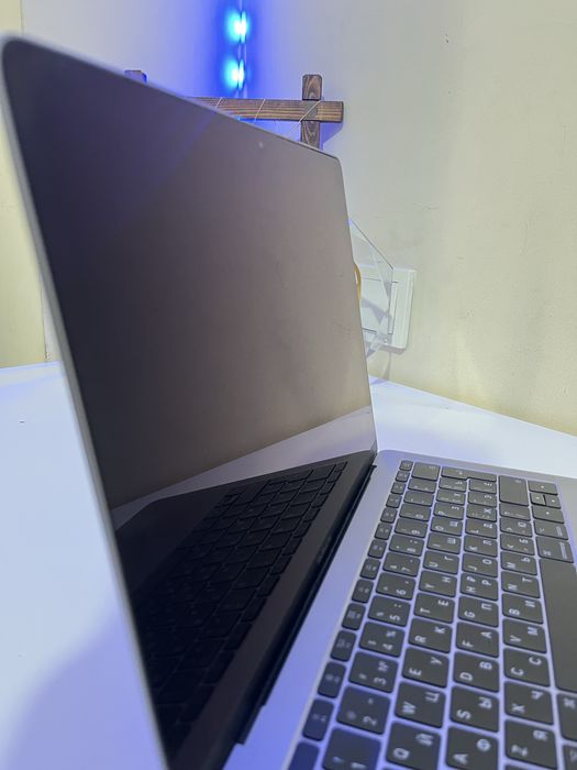 Macbook Pro 13’ 2017