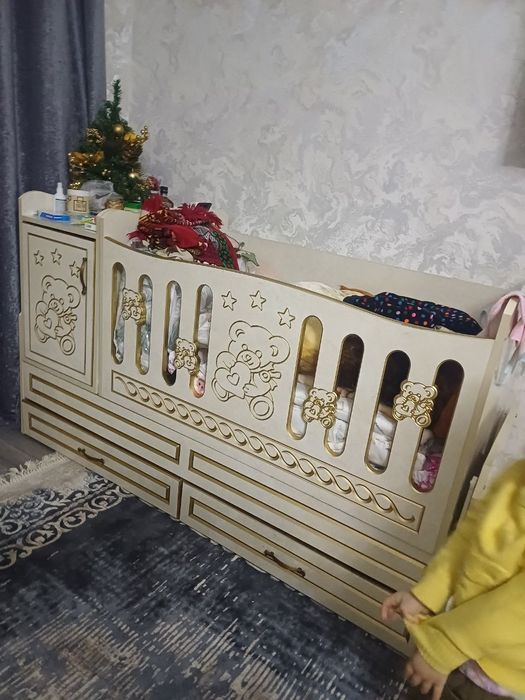 Детский крават прадаётся