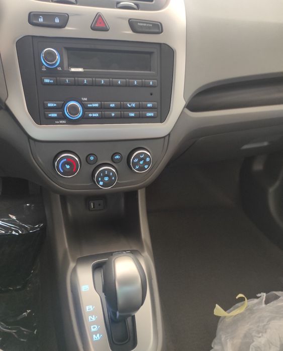 Продам Chevrolet Cobalt Summit white 4 позиция/AT 2022abs, без пробег