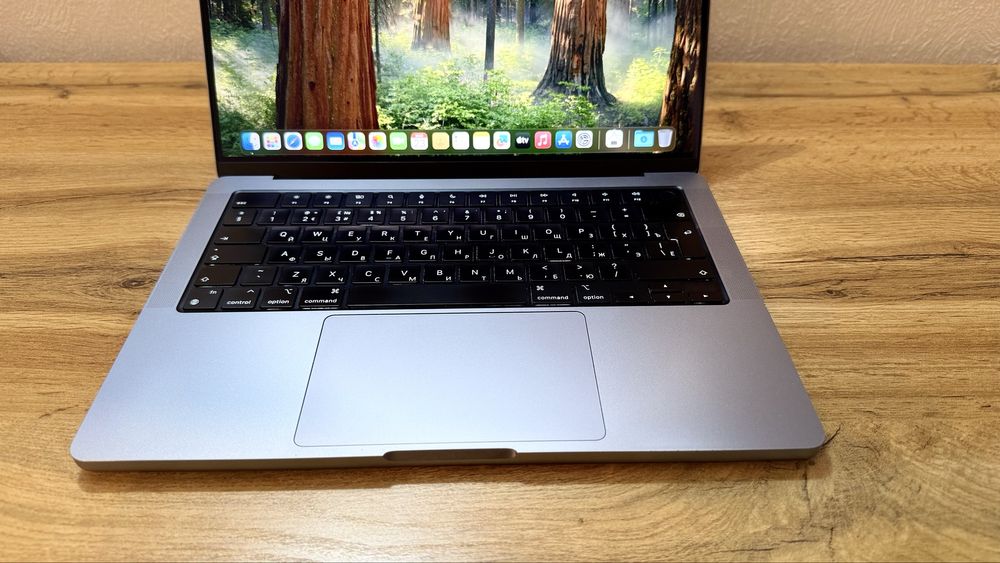 Macbook Pro 14” на M1 Pro, 16 ГБ оперативы, 512GB SSD