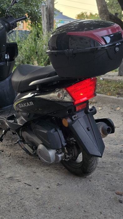 Dakar  M8 на ходу