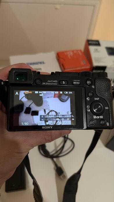Sony a6000 + obiectiv macro + blitz Godox + accesorii