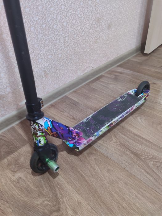 Продам трюковой самокат