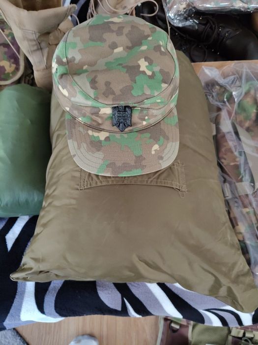 Vând echipamente combat și oraș!