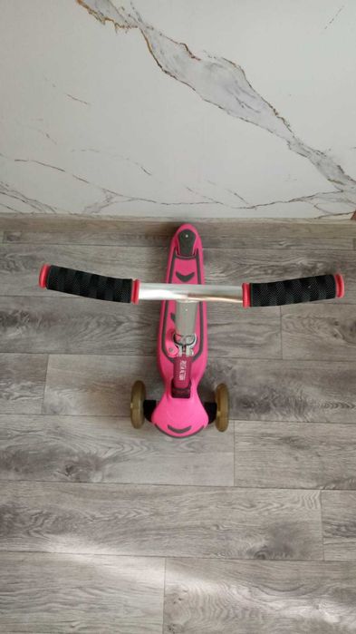 Продается детский самокат