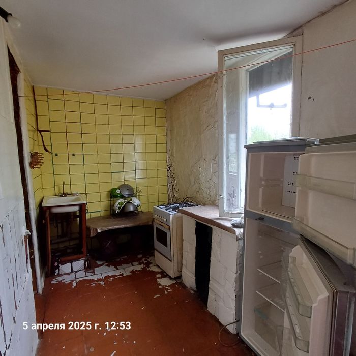 Чиланзар 26 1 комнатная балкон 2х6 кирпич