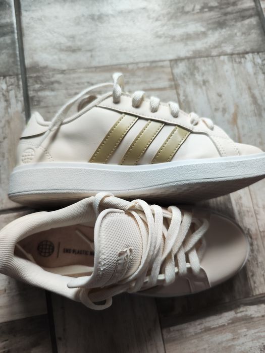 Кецове Adidas 37номер
