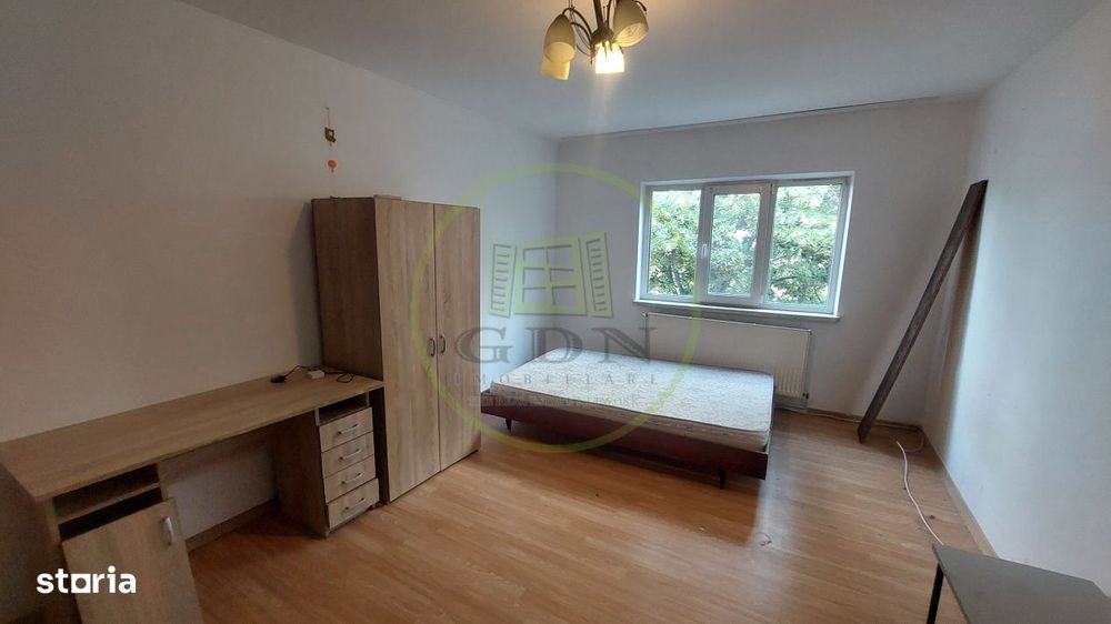 Apartament doua camere decomandat, Cartier Garii, zona Posta
