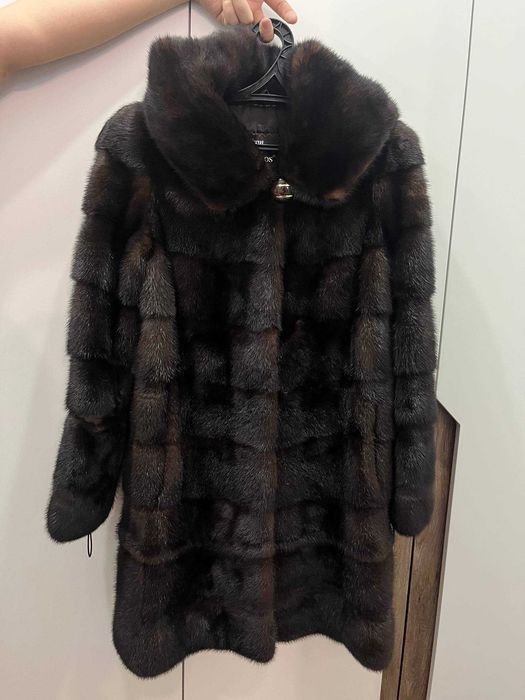 Продам норковую шубу