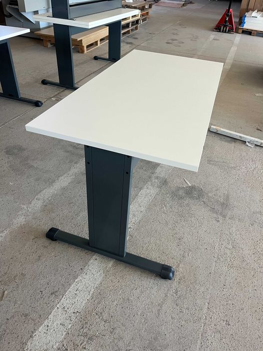 Бюро 1400/700 и 1200/600 продава