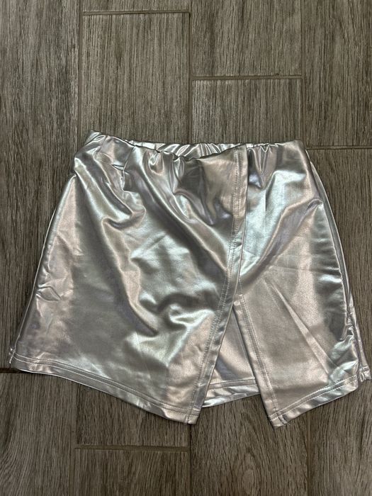 Официални дамски дрехи