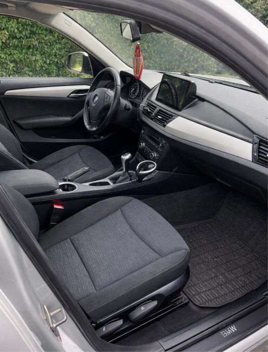 BMW X1 2013 — imagine 10