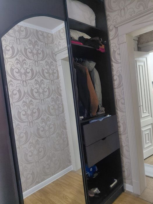 Продам шкаф б/у.