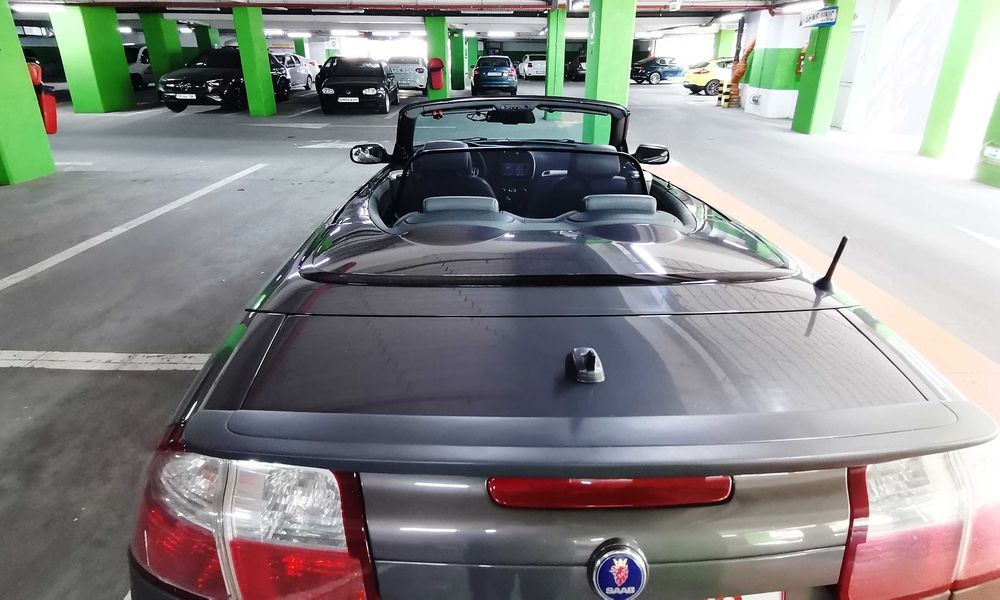 Saab 9.3 Vector Kabrio-Limousine, editie speciala