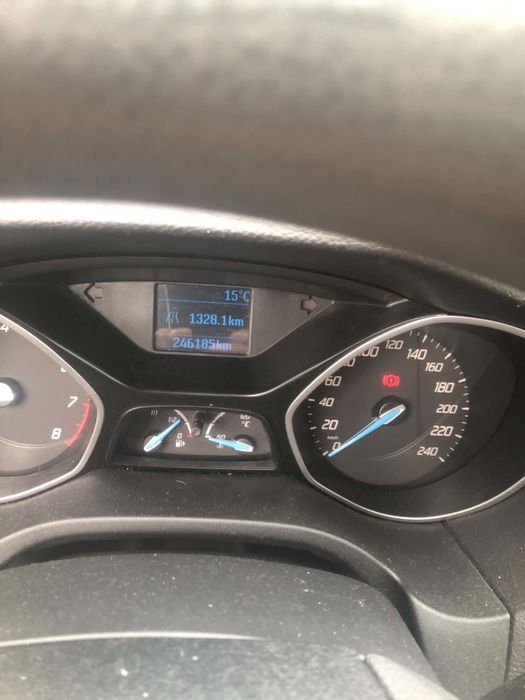 FORD Focus 2012 — imagine 9